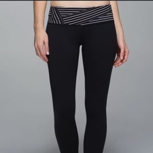 Lululemon Reversible Crop Leggings